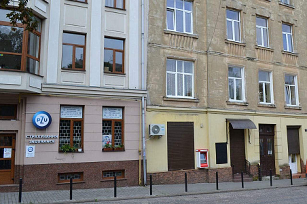 Apartment At Teodora Sqr Lemberg Exterior foto